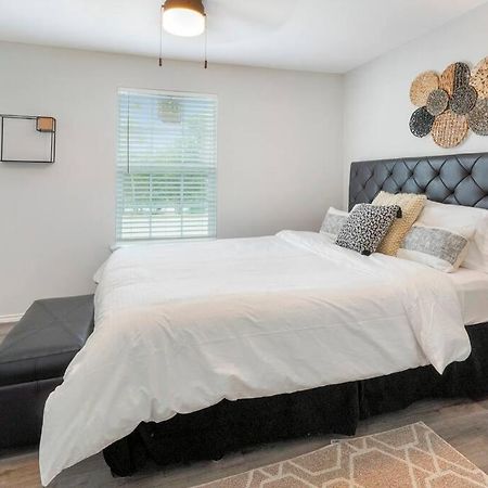Cozy Two Bedroom Home Minutes From Downtown! Houston Eksteriør billede